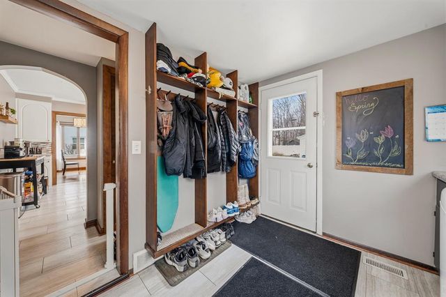 810 Miles Street, Chippewa Falls, WI 54729