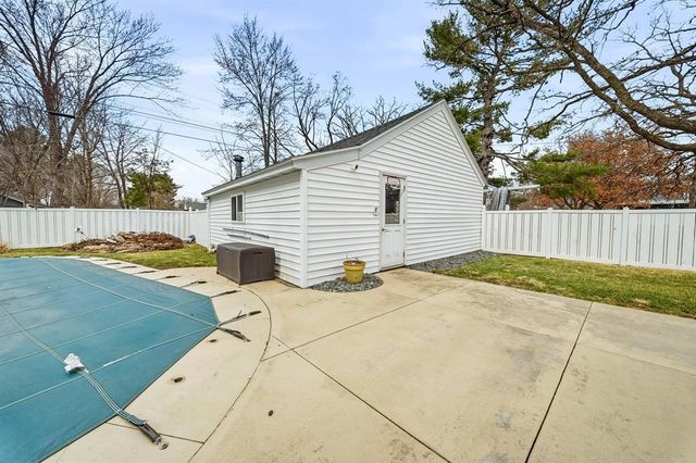 810 Miles Street, Chippewa Falls, WI 54729