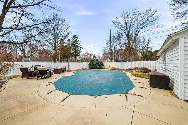 810 Miles Street, Chippewa Falls, WI 54729