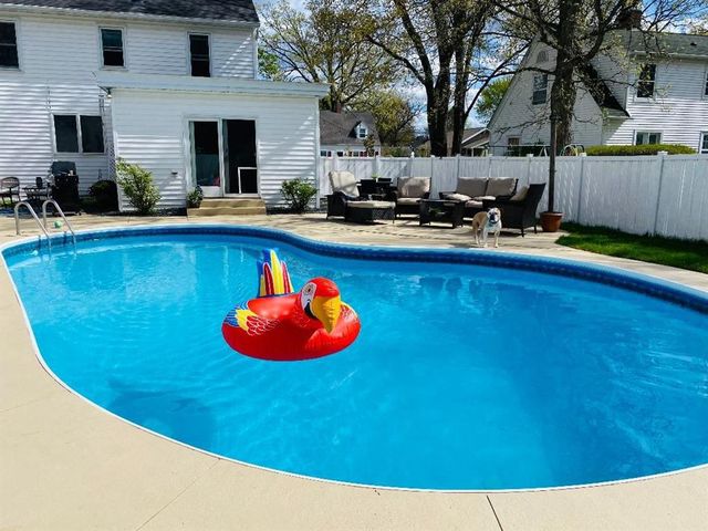810 Miles Street, Chippewa Falls, WI 54729