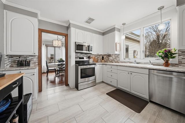 810 Miles Street, Chippewa Falls, WI 54729