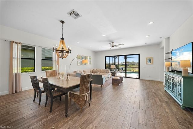 4743 Abaca CIR, Naples, FL 34119