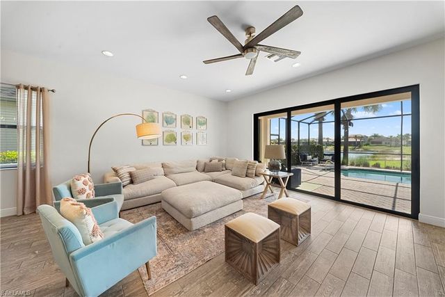 4743 Abaca CIR, Naples, FL 34119