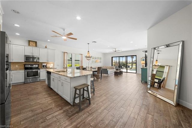 4743 Abaca CIR, Naples, FL 34119