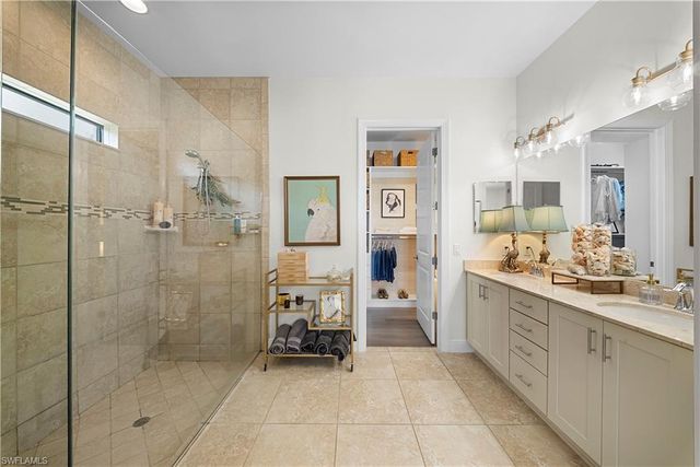 4743 Abaca CIR, Naples, FL 34119