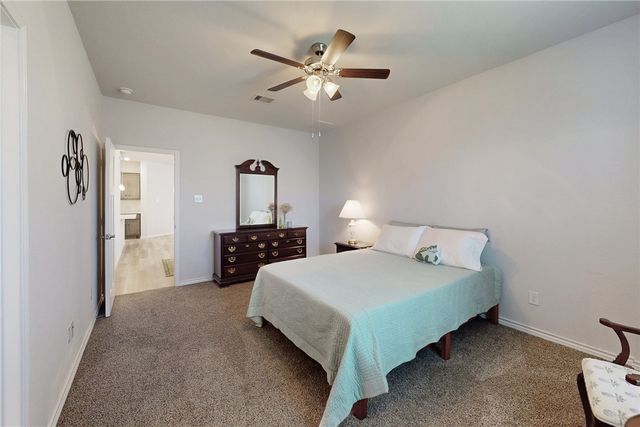 817 Mineral Wells Lane, College Station, TX 77845