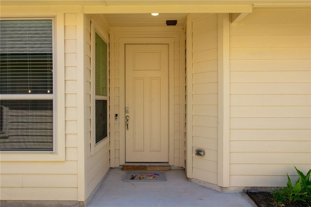 817 Mineral Wells Lane, College Station, TX 77845