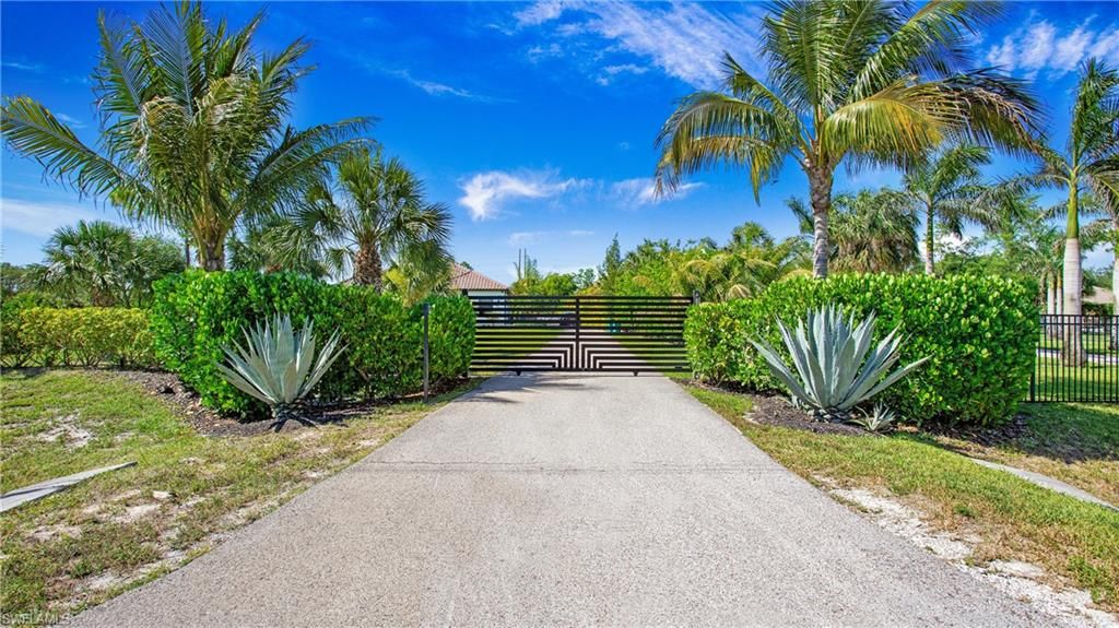 6341 Green BLVD, NAPLES, FL 34116 — photo 3