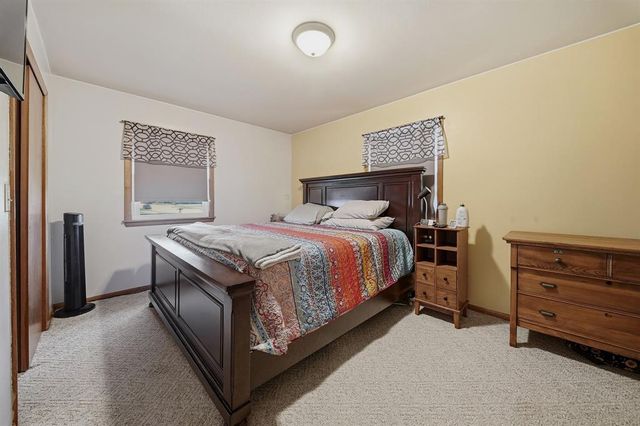 111 E McKinley Avenue, Fall Creek, WI 54742