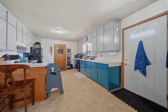 111 E McKinley Avenue, Fall Creek, WI 54742