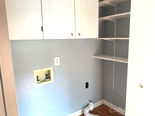 5323 Caradon Drive, Charlotte, NC 28227