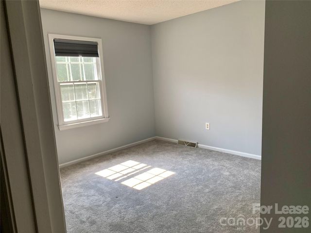 5323 Caradon Drive, Charlotte, NC 28227