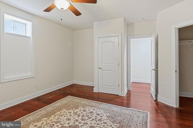 40163 BEACON HILL DR, Leesburg, VA 20176