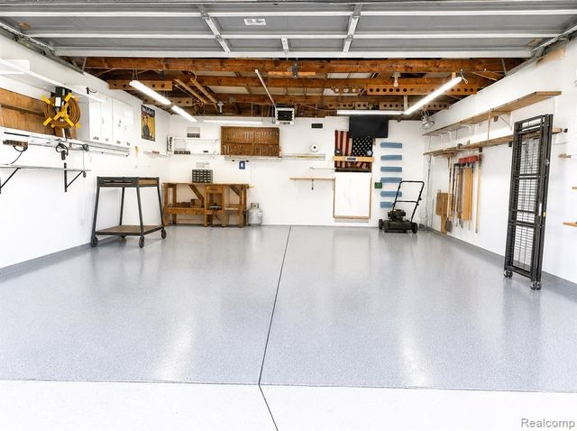 29445 Red Cedar Drive, Flat Rock, MI 48134