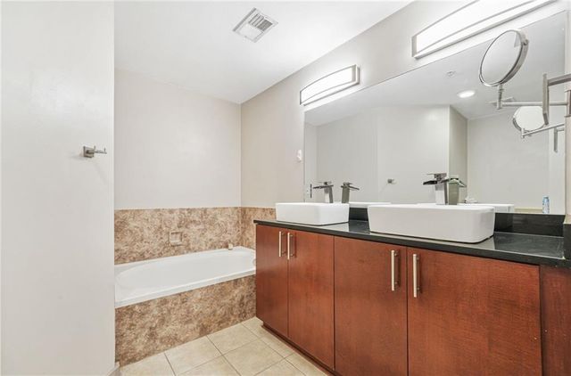 390 17th Street 5037, Atlanta, GA 30363