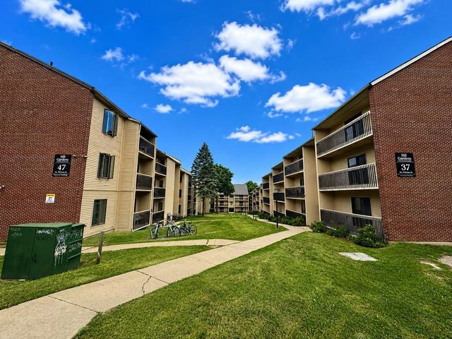 47 S Williams St Apt 211, Burlington, VT 05401