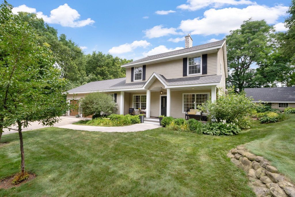 3455 Montgomerie Avenue, Wayzata, MN 55391 — photo 3