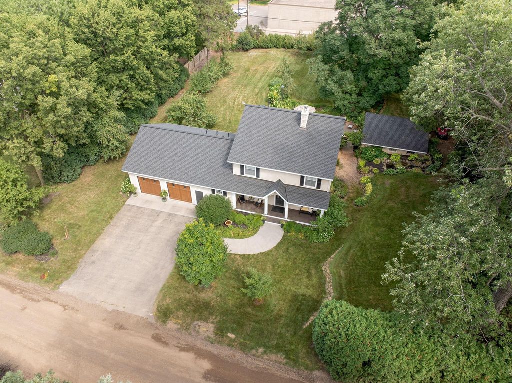 3455 Montgomerie Avenue, Wayzata, MN 55391 — photo 4