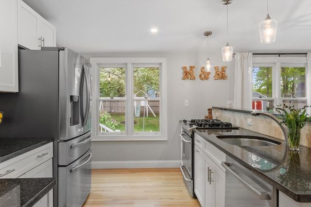 152 Oak Street, Reading, MA 01867