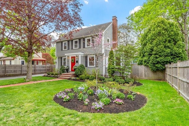 152 Oak Street, Reading, MA 01867