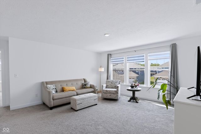 15352 Manderley Street, Fishers, IN 46040