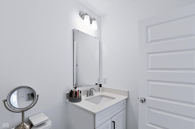 15352 Manderley Street, Fishers, IN 46040