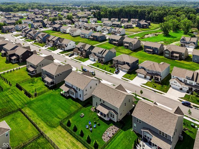 15352 Manderley Street, Fishers, IN 46040