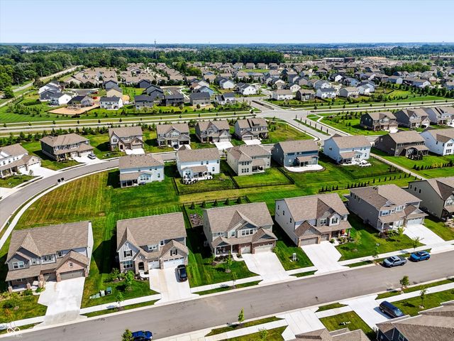 15352 Manderley Street, Fishers, IN 46040