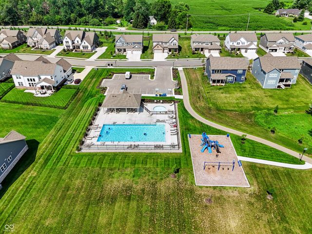 15352 Manderley Street, Fishers, IN 46040
