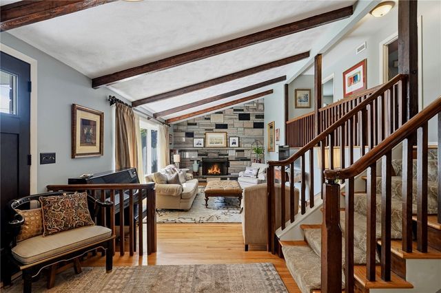 11 Rosewood Drive, North Providence, RI 02904