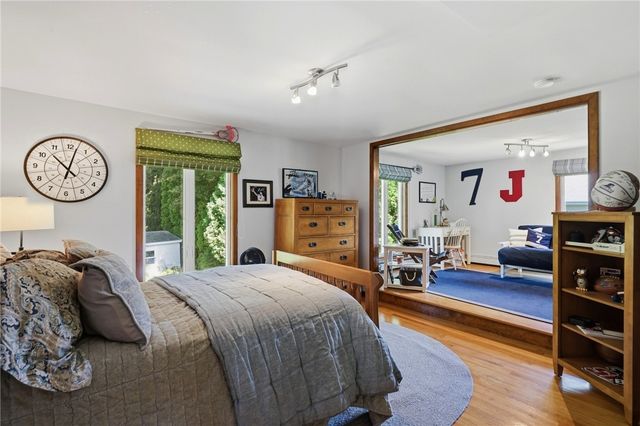 11 Rosewood Drive, North Providence, RI 02904