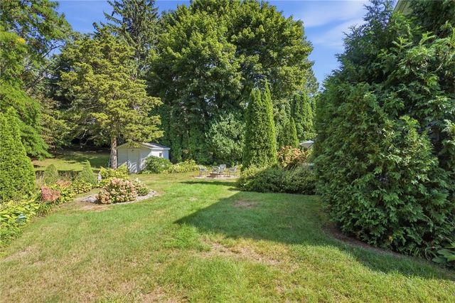 11 Rosewood Drive, North Providence, RI 02904