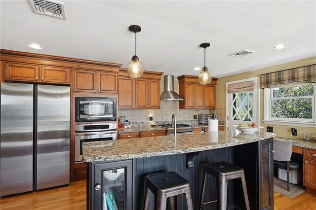 11 Rosewood Drive, North Providence, RI 02904