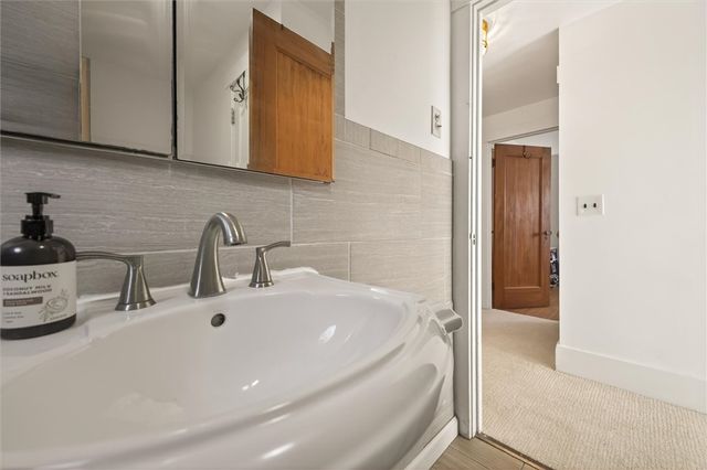 221 Westchester Avenue, Irondequoit, NY 14609