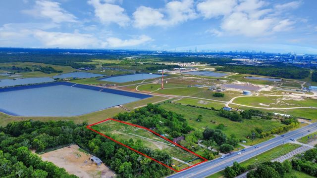 11826 Almeda Road, Houston, TX 77045