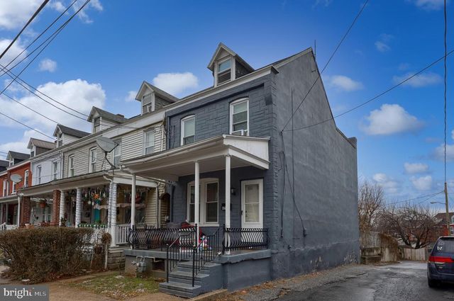 670 HEBRANK ST, Lancaster, PA 17603