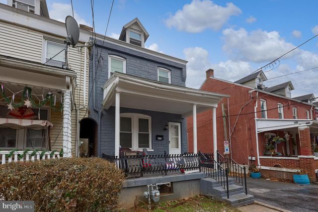 670 HEBRANK ST, Lancaster, PA 17603