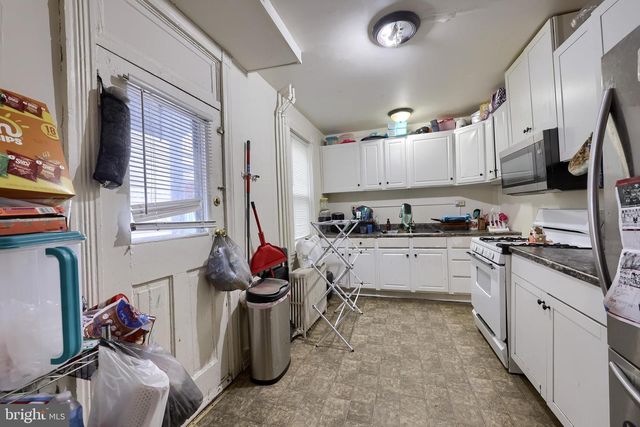 670 HEBRANK ST, Lancaster, PA 17603