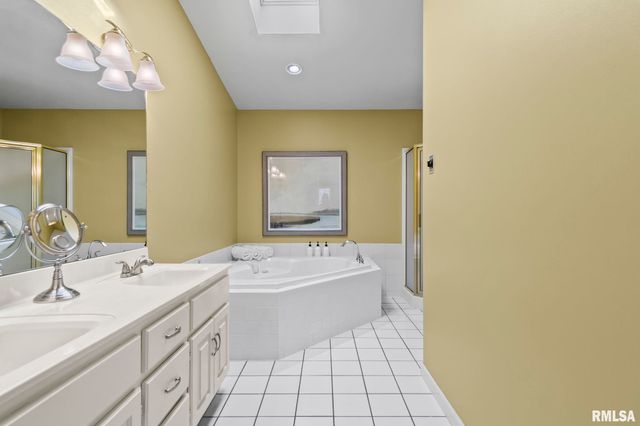 3400 Briana Drive, Springfield, IL 62711