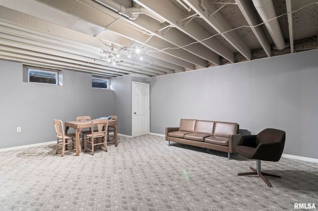 3400 Briana Drive, Springfield, IL 62711