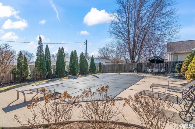 3400 Briana Drive, Springfield, IL 62711