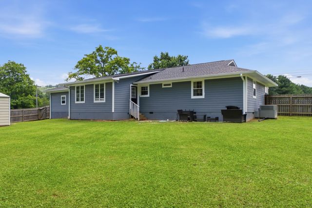 9417 Bennie Lane, Ooltewah, TN 37363