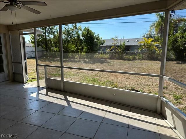 214 SE 7th ST, Cape Coral, FL 33990