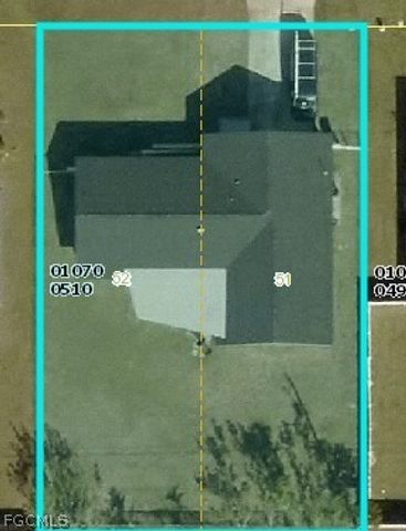 214 SE 7th ST, Cape Coral, FL 33990