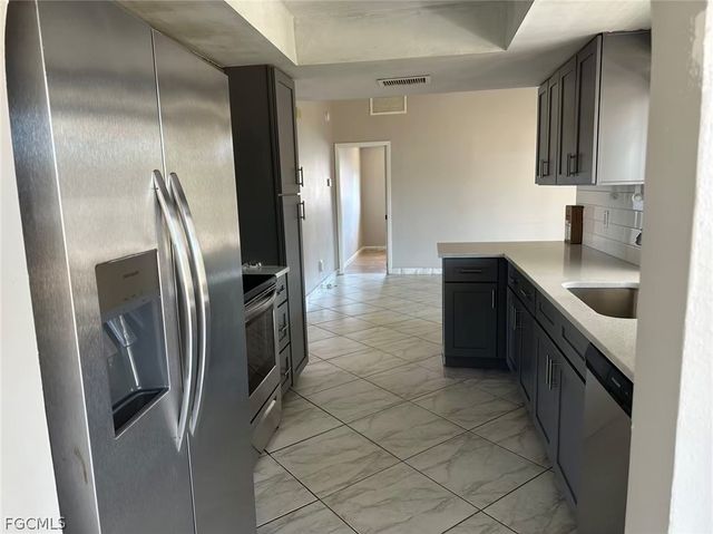 214 SE 7th ST, Cape Coral, FL 33990