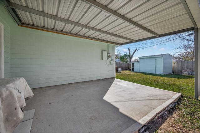 606 Alastair Drive, Pasadena, TX 77506