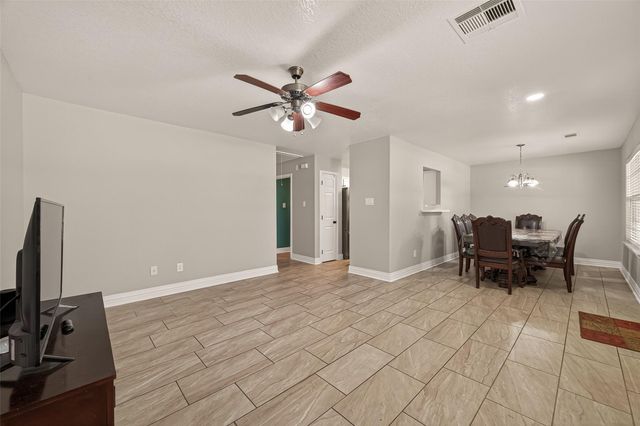 606 Alastair Drive, Pasadena, TX 77506
