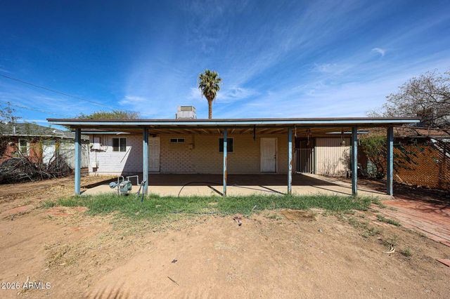 1933 W Mitchell Drive, Phoenix, AZ 85015