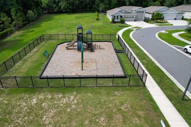 1060 RIVER OTTER WAY, Deland, FL 32720