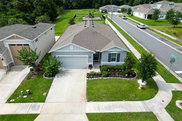 1060 RIVER OTTER WAY, Deland, FL 32720